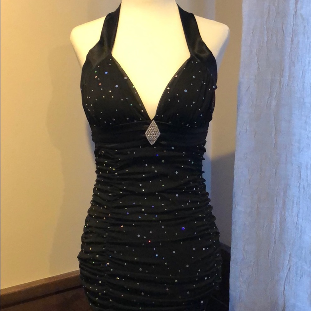 NWT Deb mini dress